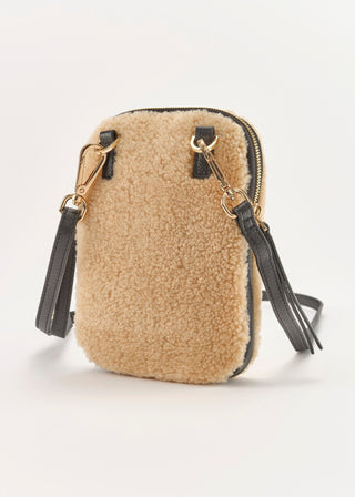 Handytasche zum Umhängen – original Schaffell ungefärbt