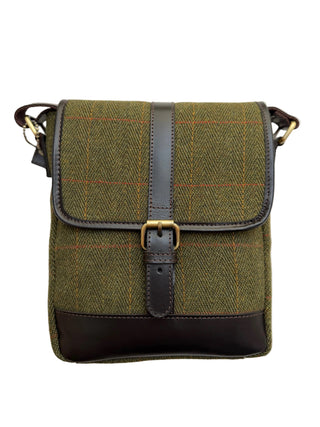 Die Tasche ist von vorne zu sehen.