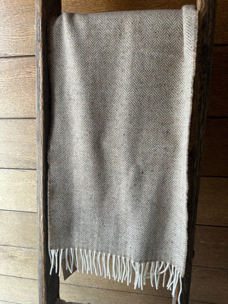 Donegalgarn, Cashmere & Seide Schal Fischgrätenmuster